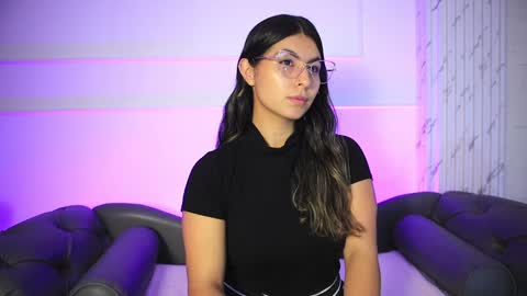  Transmission schedule Monday - Friday 715 am to 200 pm time Colombia  online show from 01/08/25, 12:26