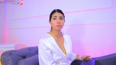  Transmission schedule Monday - Friday 715 am to 200 pm time Colombia  online show from 01/09/25, 03:55