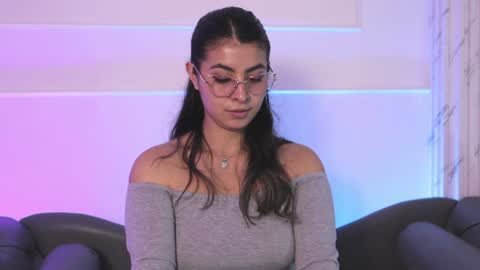  Transmission schedule Monday - Friday 715 am to 200 pm time Colombia  online show from 01/10/25, 12:58