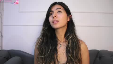  Transmission schedule Monday - Friday 715 am to 200 pm time Colombia  online show from 03/05/25, 06:45