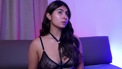  Transmission schedule Monday - Friday 715 am to 200 pm time Colombia  online show from 09/23/25, 01:25