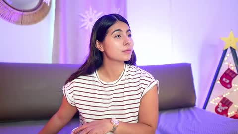  Transmission schedule Monday - Friday 715 am to 200 pm time Colombia  online show from 12/18/25, 01:39