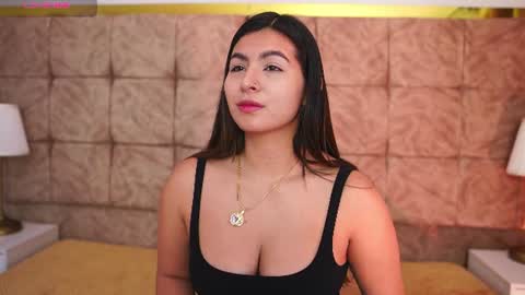 Snapshot of shelleymorell chatting on 06/23/26, 12:36 Transmission schedule Monday - Friday 715 am to 200 pm time Colombia online show from 06/23/26, 12:36