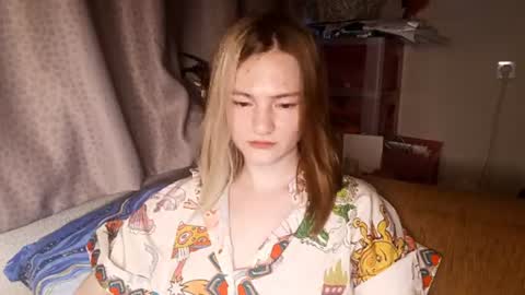 Snapshot of shelliegoza chatting on 06/17/26, 05:03 Ashley online show from 06/17/26, 05:03