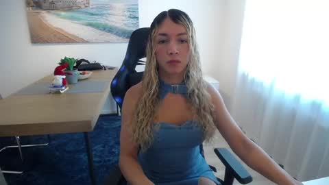 Shellsy H   online show from 01/01/25, 10:54