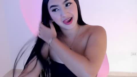   online show from 10/26/25, 01:22