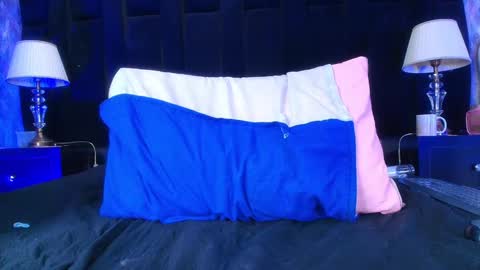 Shelsy online show from 02/01/25, 02:56