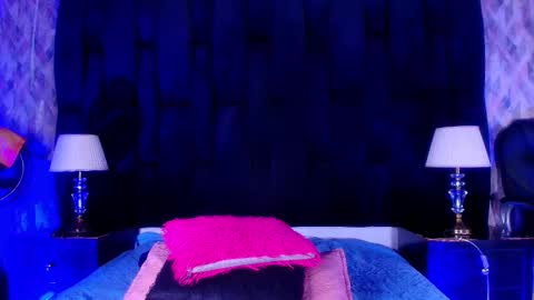 Shelsy online show from 09/11/25, 11:54