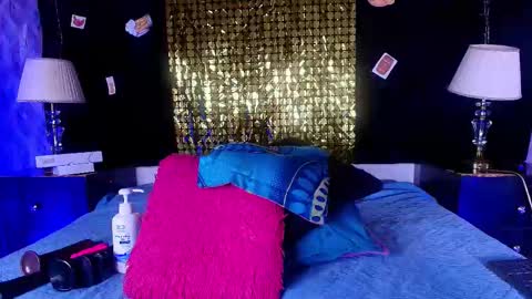 Shelsy online show from 09/16/25, 11:55