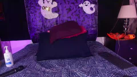 Shelsy online show from 11/04/25, 12:04