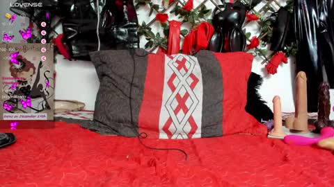  anyela7773 online show from 12/17/24, 01:38