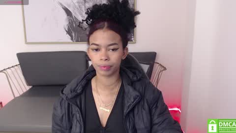 Shenna online show from 01/09/25, 01:02