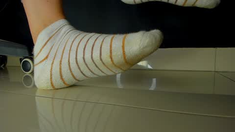 .. Sherilk .. online show from 12/19/24, 11:29