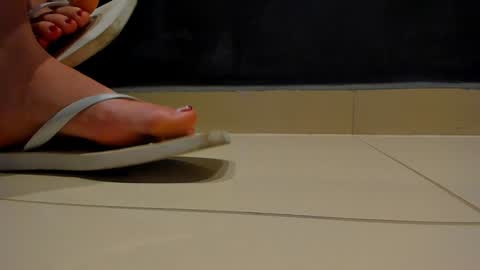 .. Sherilk .. online show from 12/21/24, 10:28