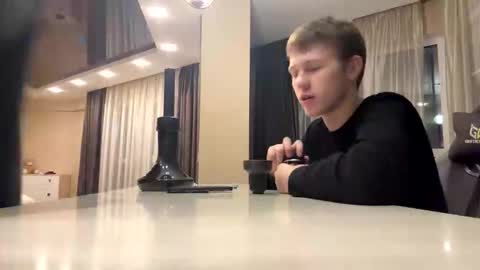 Snapshot of sherlockmax chatting on 11/07/25, 02:39 Max online show from 11/07/25, 02:39