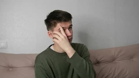 Snapshot of sherlockmax chatting on 11/24/25, 03:28 Max online show from 11/24/25, 03:28