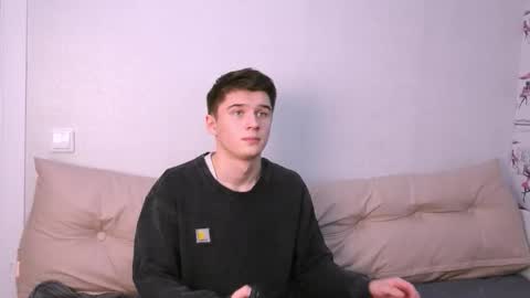 Snapshot of sherlockmax chatting on 11/30/25, 08:13 Max online show from 11/30/25, 08:13