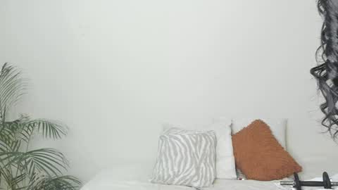 Snapshot of sherlyn_adams69 chatting on 12/24/24, 12:00 Sherlyn Adams online show from 12/24/24, 12:00