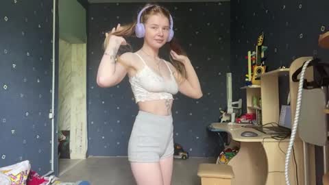 Snapshot of sherlyncreagh chatting on 05/15/26, 07:59 Kaayy online show from 05/15/26, 07:59