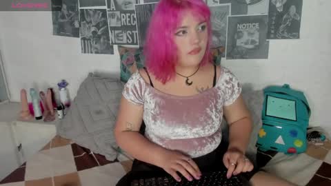 Snapshot of sherry_boomm chatting on 04/02/26, 07:33 sherry_boomm online show from 04/02/26, 07:33