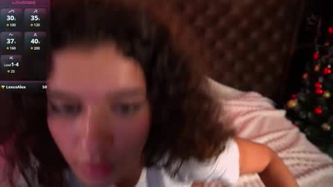 Sherry Li online show from 12/15/25, 02:54