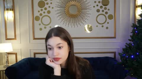 Snapshot of sheryl_elegance chatting on 12/12/24, 12:22 Sheryl online show from 12/12/24, 12:22