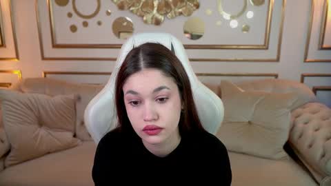 Snapshot of sheryl_elegance chatting on 01/06/25, 11:51 Sheryl online show from 01/06/25, 11:51