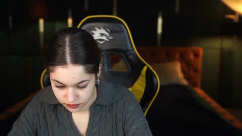 Snapshot of sheryl_elegance chatting on 01/07/25, 04:27 Sheryl online show from 01/07/25, 04:27