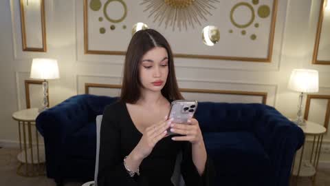 Snapshot of sheryl_elegance chatting on 02/05/25, 12:27 Sheryl online show from 02/05/25, 12:27