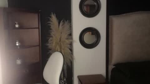 sheryl_jones online show from 10/18/25, 12:06