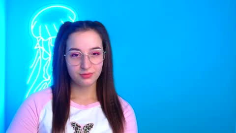 Sheryl online show from 12/01/24, 05:13