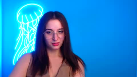 Sheryl online show from 12/08/24, 03:45