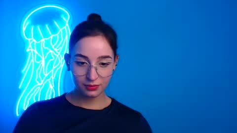 Sheryl online show from 01/19/25, 03:21