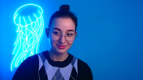 Sheryl online show from 01/27/25, 03:18