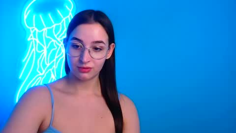 Sheryl online show from 02/03/25, 03:17