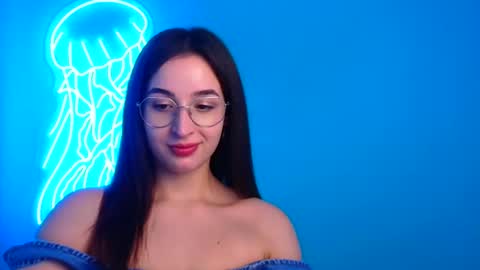 Sheryl online show from 02/05/25, 04:25