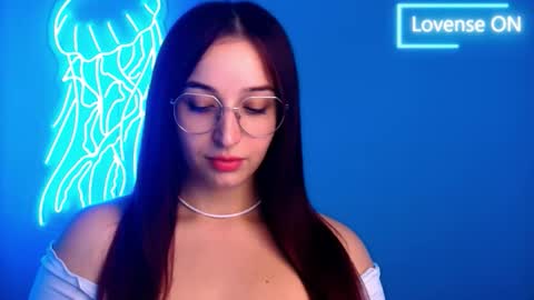 Sheryl online show from 10/03/25, 11:18