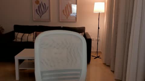 shesleepsnaked online show from 12/06/24, 08:07