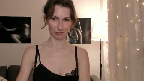 shesleepsnaked online show from 02/01/26, 04:49