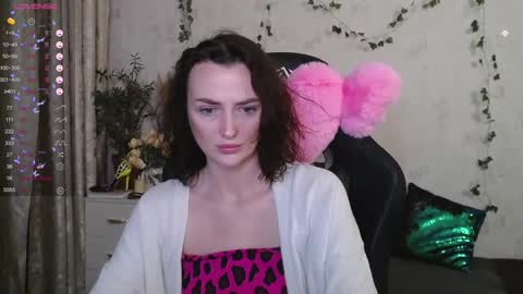 Snapshot of sheslike_firstlove chatting on 01/15/26, 04:55 Vanessa online show from 01/15/26, 04:55