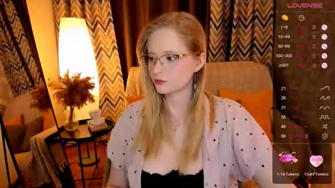 Hello guys my name is Aemilia online show from 10/13/25, 08:03