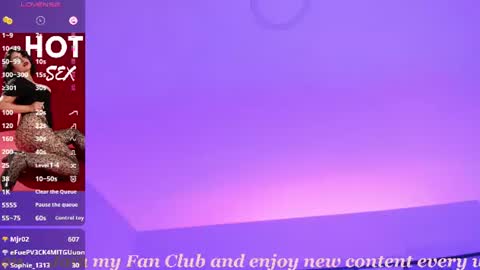 Snapshot of sheyla_hills_ chatting on 07/19/26, 03:49 Sheyla online show from 07/19/26, 03:49