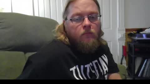 Snapshot of shifty885 chatting on 03/24/26, 08:14 shifty885 online show from 03/24/26, 08:14