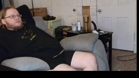 Snapshot of shifty885 chatting on 04/03/26, 01:58 shifty885 online show from 04/03/26, 01:58