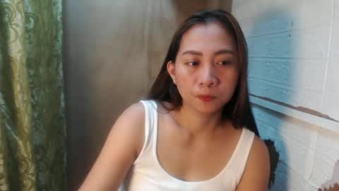 Snapshot of shinecathy chatting on 04/10/26, 05:56 shine online show from 04/10/26, 05:56