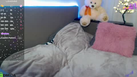 Alexis online show from 01/17/25, 06:02