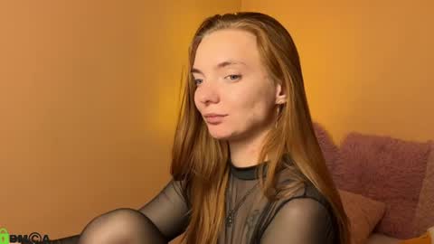 Snapshot of shinelikea_diamond chatting on 04/27/26, 06:28 Alexis online show from 04/27/26, 06:28