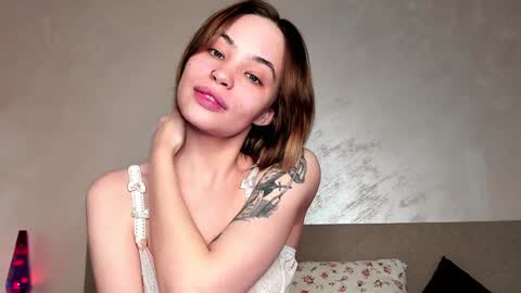 Lina online show from 12/21/24, 01:26