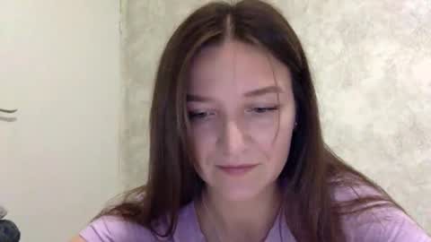 Snapshot of shining_pearl chatting on 11/10/25, 10:20 Jesica online show from 11/10/25, 10:20