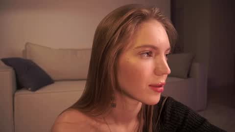 Nika online show from 01/08/25, 03:40